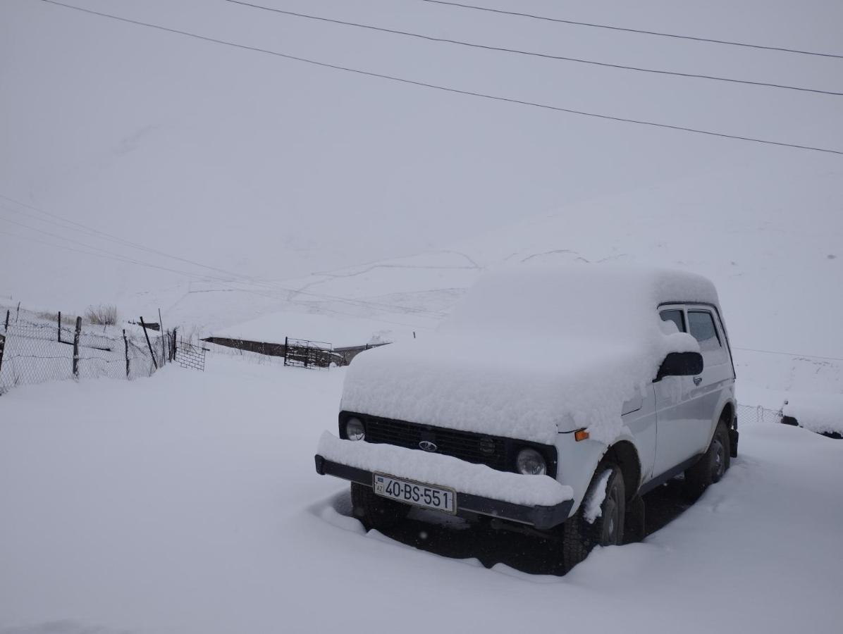 Zaur Guest Hause Xinaliq Exterior foto