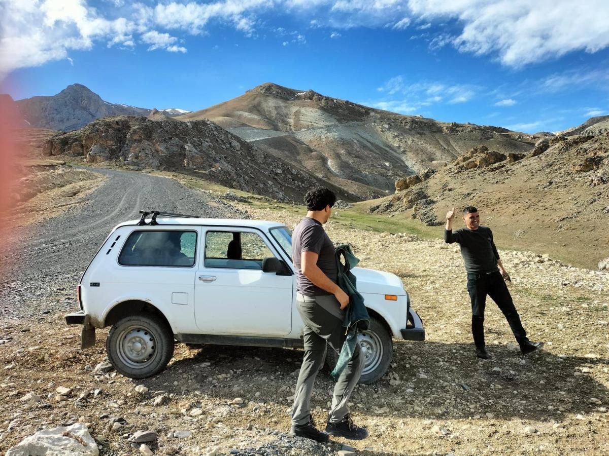 Zaur Guest Hause Xinaliq Exterior foto