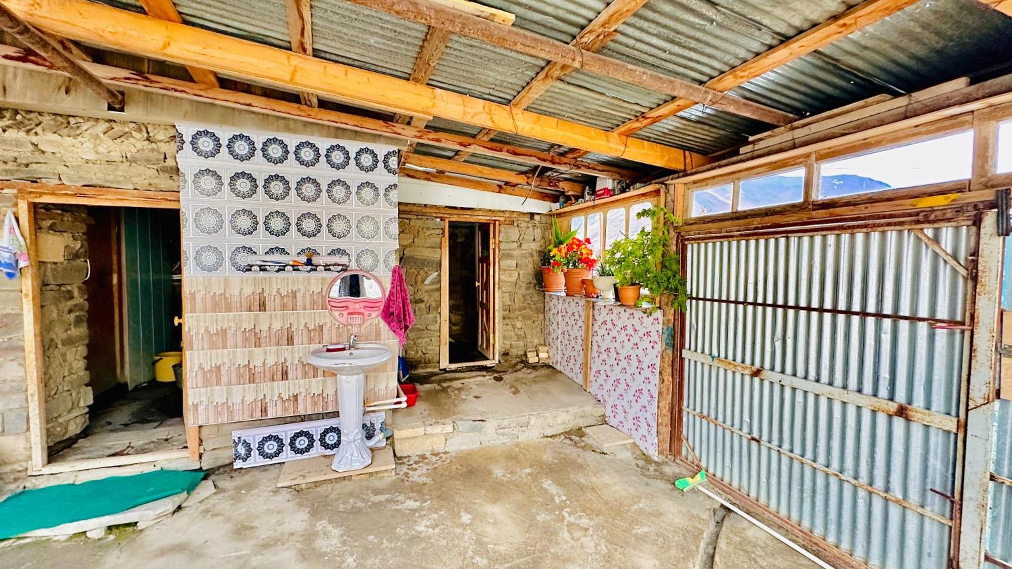Zaur Guest Hause Xinaliq Exterior foto