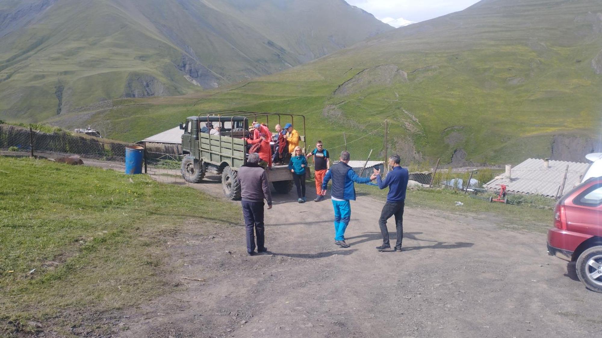Zaur Guest Hause Xinaliq Exterior foto