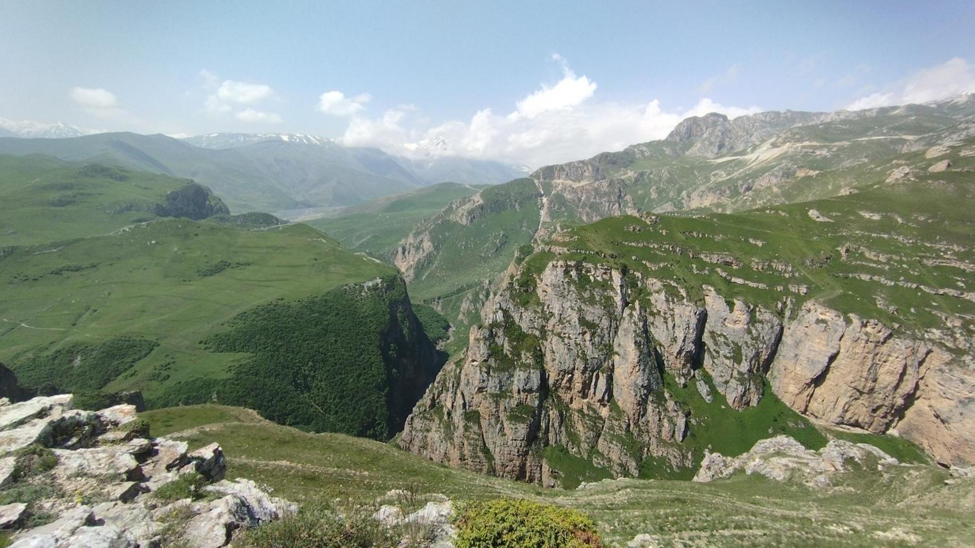 Zaur Guest Hause Xinaliq Exterior foto